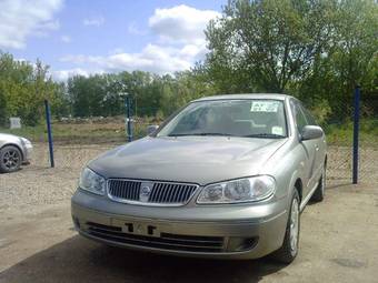 2003 Nissan Bluebird Sylphy Pictures