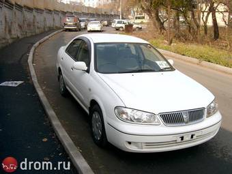 2003 Nissan Bluebird Sylphy Photos