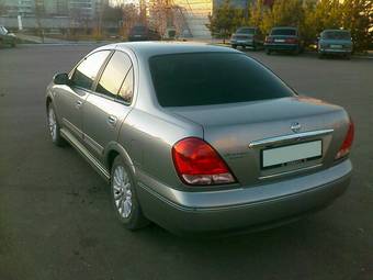 2003 Nissan Bluebird Sylphy Pics