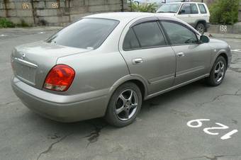 2003 Nissan Bluebird Sylphy Pictures