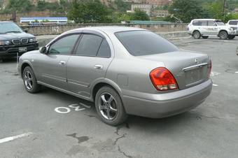 2003 Nissan Bluebird Sylphy Photos