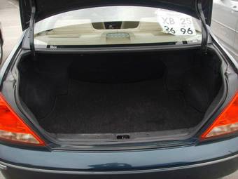 2003 Nissan Bluebird Sylphy Photos