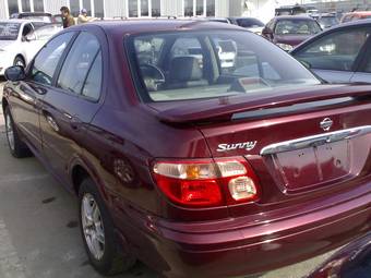 2003 Nissan Bluebird Sylphy Photos