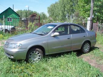 2003 Nissan Bluebird Sylphy Pictures