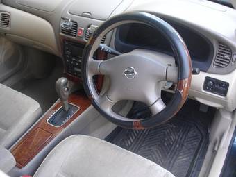 2003 Nissan Bluebird Sylphy Images