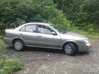 2003 Nissan Bluebird Sylphy Photos