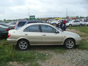 2003 Nissan Bluebird Sylphy Photos