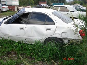 2003 Nissan Bluebird Sylphy Photos