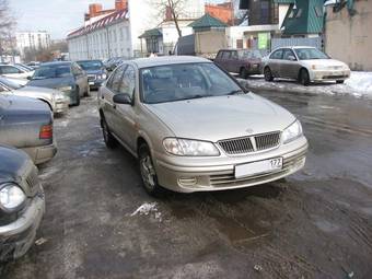 2003 Nissan Bluebird Sylphy Pictures