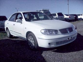 2003 Nissan Bluebird Sylphy Pictures