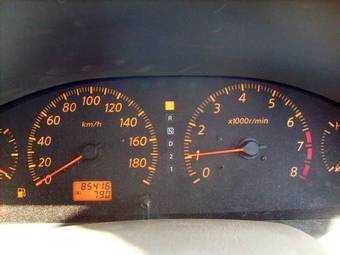 2003 Nissan Bluebird Sylphy Images