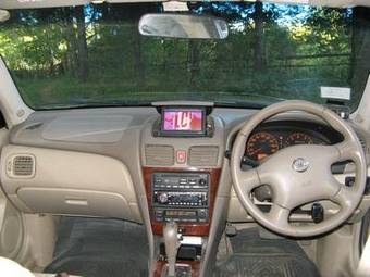 2003 Nissan Bluebird Sylphy Pictures