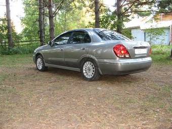 2003 Nissan Bluebird Sylphy Photos