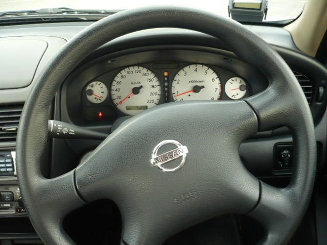 2004 Nissan Bluebird Sylphy
