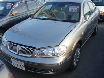 2004 Nissan Bluebird Sylphy Pictures