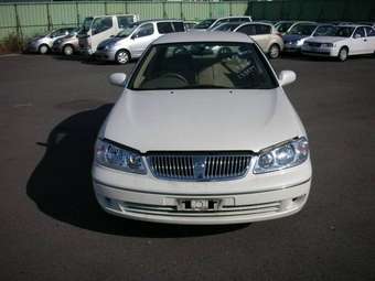 2004 Nissan Bluebird Sylphy Pictures