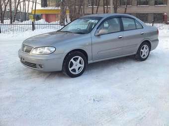 2004 Nissan Bluebird Sylphy Images