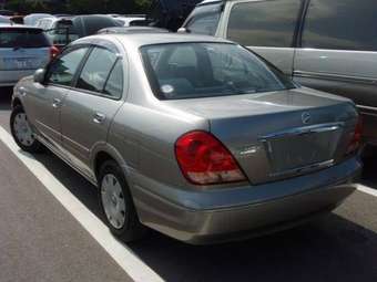 2004 Nissan Bluebird Sylphy Photos