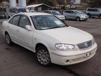 2004 Nissan Bluebird Sylphy Pictures