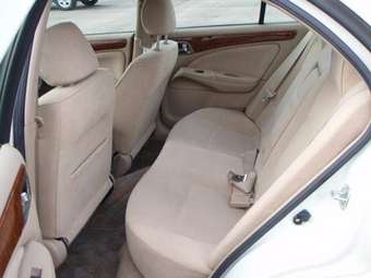 2004 Nissan Bluebird Sylphy Pictures