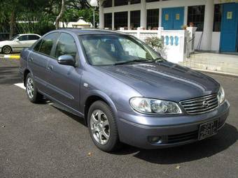 2004 Nissan Bluebird Sylphy Photos