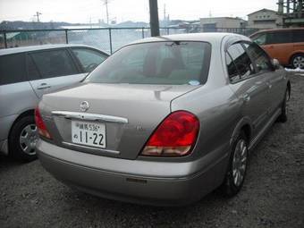 2004 Nissan Bluebird Sylphy Photos