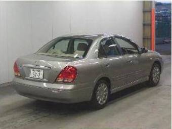 2004 Nissan Bluebird Sylphy Photos