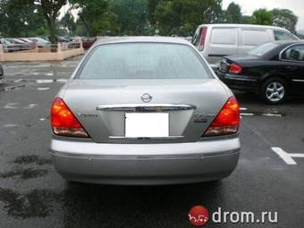 2004 Nissan Bluebird Sylphy Pictures