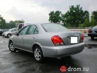 2004 Nissan Bluebird Sylphy Pics