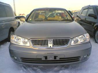 2004 Nissan Bluebird Sylphy Photos