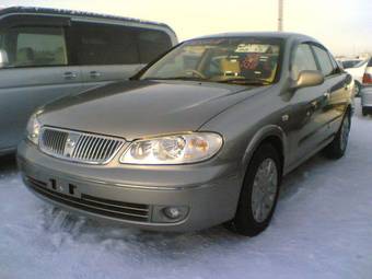 2004 Nissan Bluebird Sylphy Images