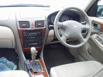 2004 Nissan Bluebird Sylphy Photos