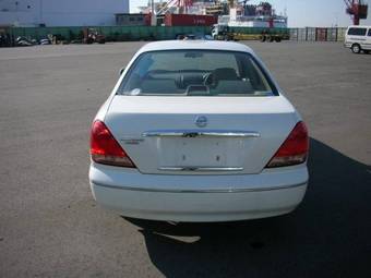 2004 Nissan Bluebird Sylphy Photos