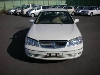 2004 Nissan Bluebird Sylphy Photos