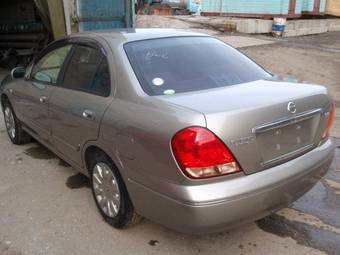 2004 Nissan Bluebird Sylphy Pictures