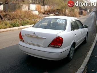 2004 Nissan Bluebird Sylphy Photos