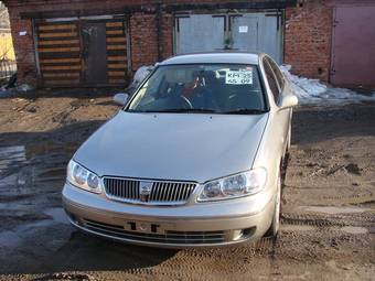 2004 Nissan Bluebird Sylphy Images