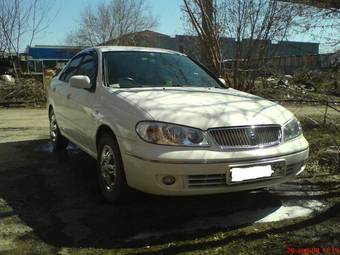 2004 Nissan Bluebird Sylphy Photos