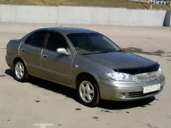 2004 Nissan Bluebird Sylphy Photos