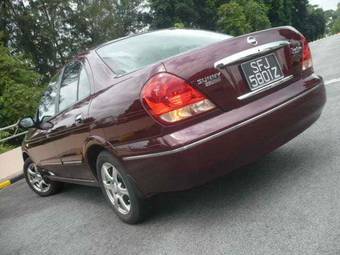 2004 Nissan Bluebird Sylphy Photos