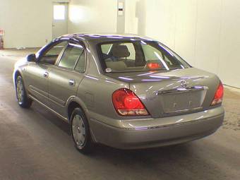 2004 Nissan Bluebird Sylphy Pictures