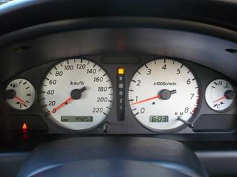 2004 Nissan Bluebird Sylphy Pictures