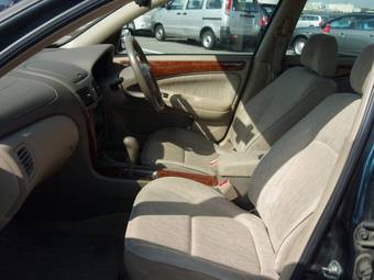 2004 Nissan Bluebird Sylphy Photos