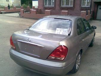 2004 Nissan Bluebird Sylphy Photos