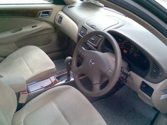 2004 Nissan Bluebird Sylphy Pictures