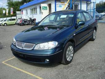 2004 Nissan Bluebird Sylphy Photos