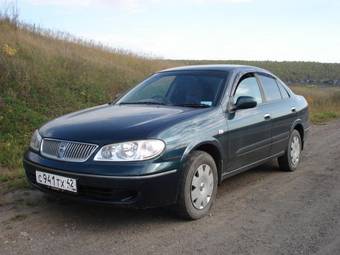 2004 Nissan Bluebird Sylphy Photos