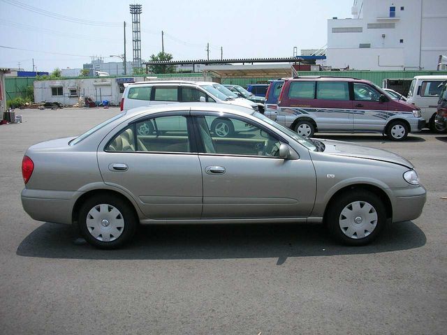 2005 Nissan Bluebird Sylphy