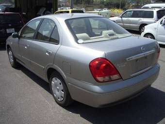 2005 Nissan Bluebird Sylphy Photos