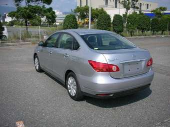 2005 Nissan Bluebird Sylphy Pictures